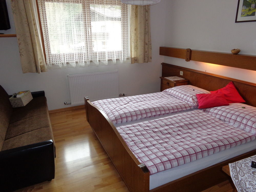 Hotel Haus Helga Unken Esterno foto
